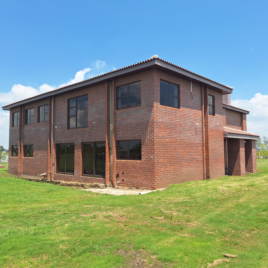 4 Bedroom Property for Sale in Oranjeville Free State